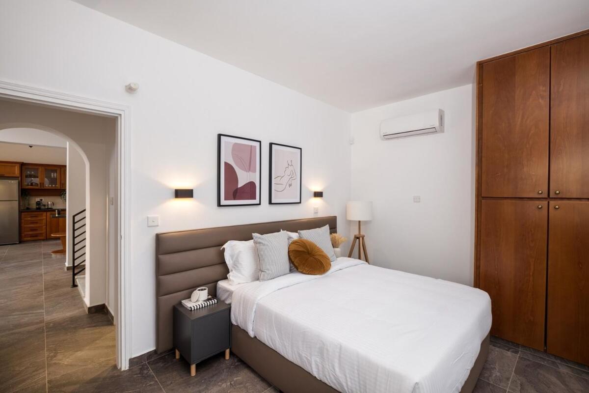 Cocoon Luxury Villa In Coral Bay-3 Min To Beach Peyia Exterior photo